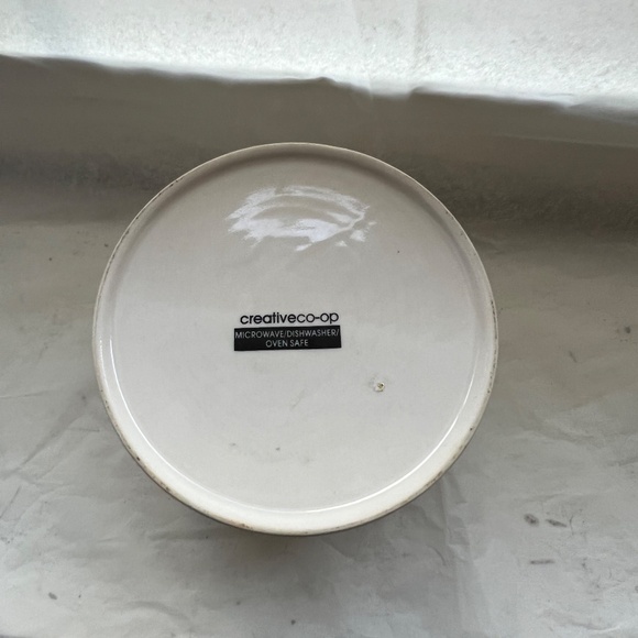 Creative Co Op English Breakfast Tea Round Ceramic Holder with Rubber Seal NWOT - Picture 7 of 10